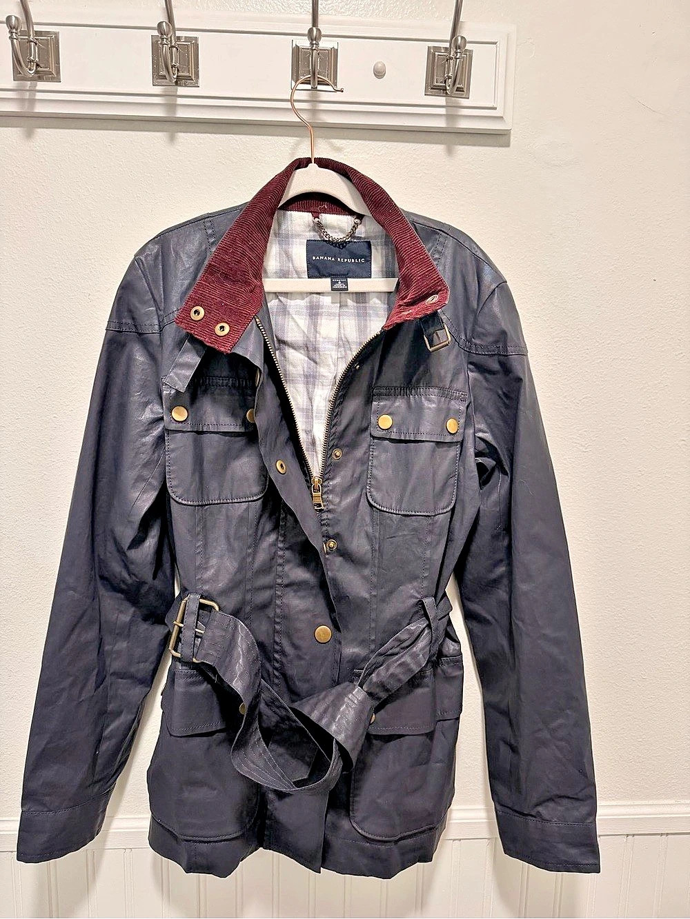Banana Republic Waxed Cotton Utility Field Jacket Black & Red Medium